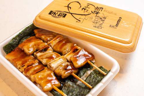 好きな焼き鳥3本とサイドメニュー1品