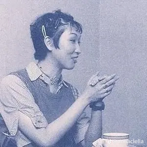 漫画家さんの顔写真を貼るトピ