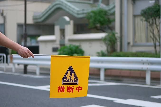 【小学校】旗振り当番が憂鬱