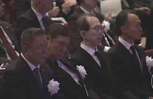 石破首相　10万円商品券→国会で猛反論「選挙頑張ろうね話も政治活動と言われたら、天気かプロ野球の話しかできない」　公邸会食は慰労会だと譲らず