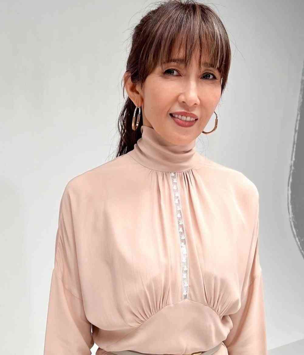 《今、なりたい顔》女優ランキング！女性が憧れるTOP5は？3位：浜辺美波、1位：北川景子…なら、2位は？驚異的な美貌の“49歳”