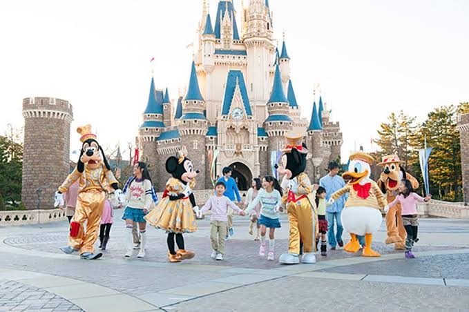 海外のディズニーパークに行ったことある人！