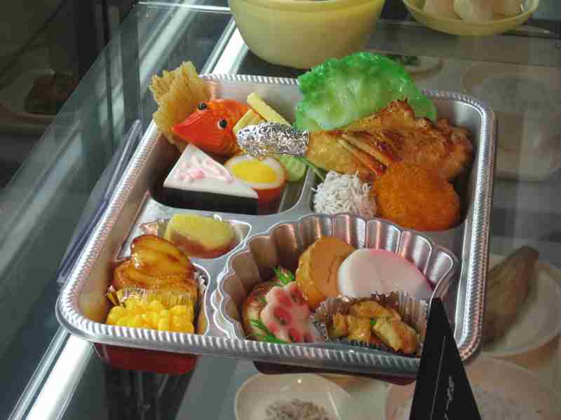 まるで朝ごはん…給食費無償化がもたらした負の側面。「放課後の“買い食い”でかえって出費が増えた」家庭も
