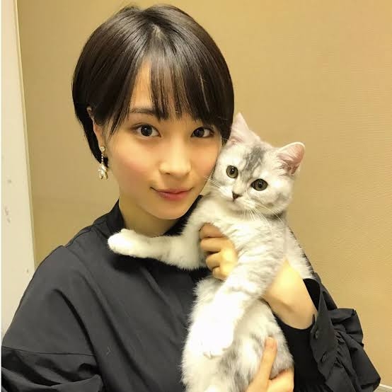 有名人と動物が一緒に写ってる画像を貼るトピPart3