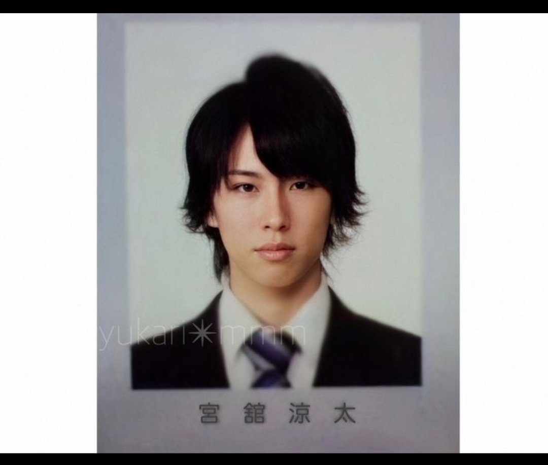 宮舘涼太「I・だって止まらない」『ラヴィット!』ステージショット&オフショットが公開!KABA.ちゃんと寄り添うムーディーなショットも
