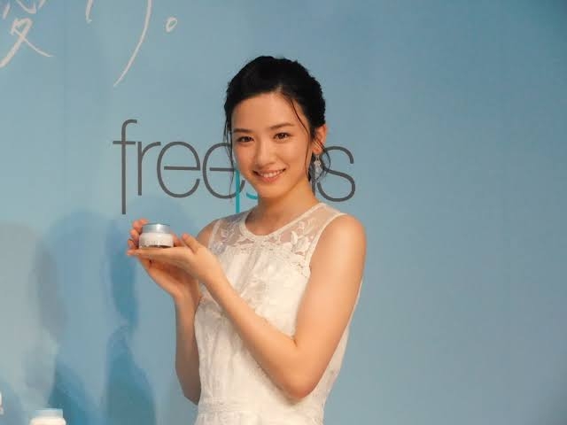 永野芽郁（25）が田中圭（40）と二股不倫！〈2夜スクープ撮〉