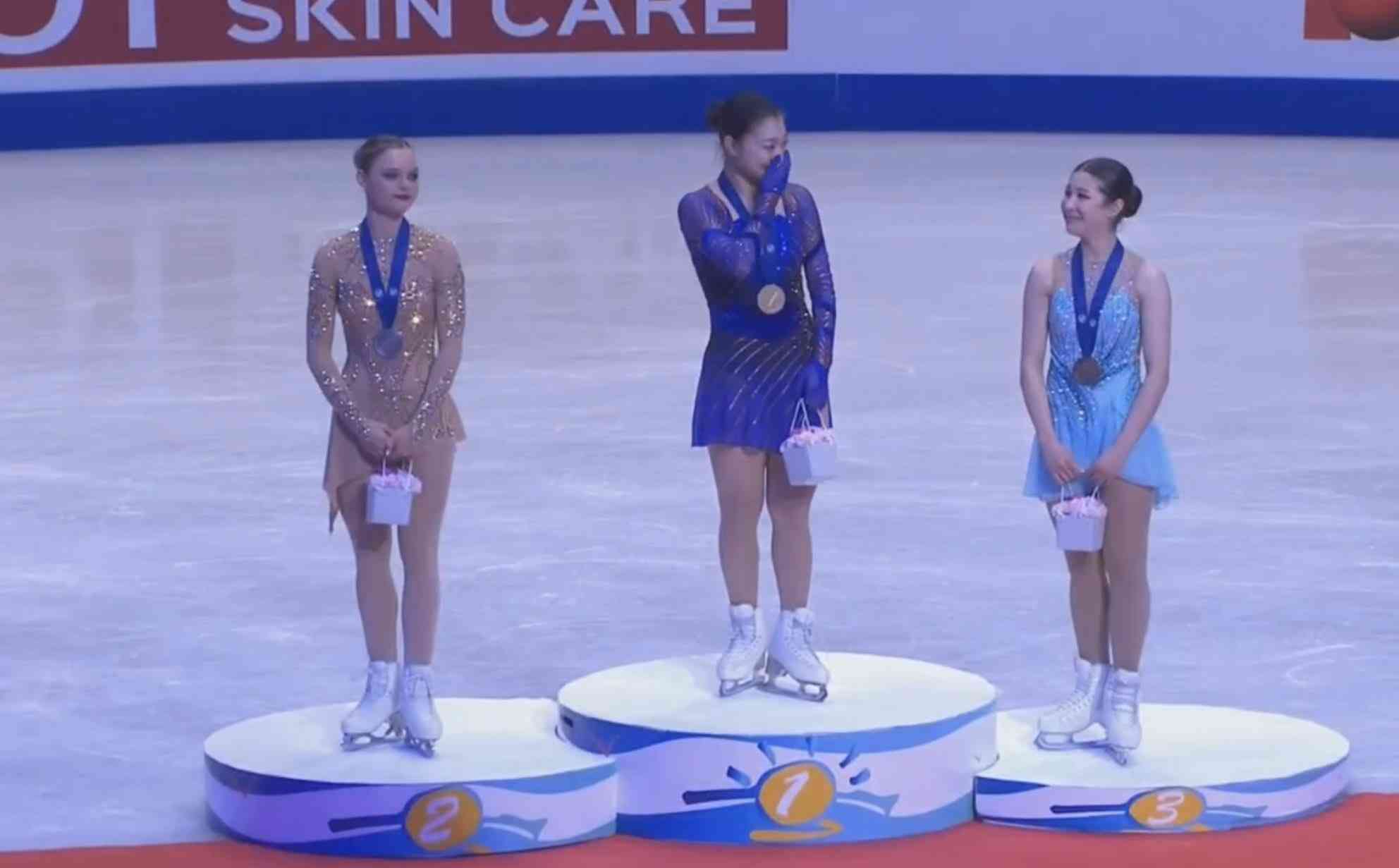 【実況・感想】世界フィギュアスケート国別対抗戦2025 男女ショート ほか