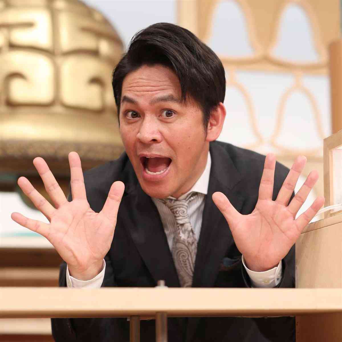 美麗文字が光る!岡田結実 結婚を発表「25歳の誕生日にお伝えするつもり」が報道され、予定より早く