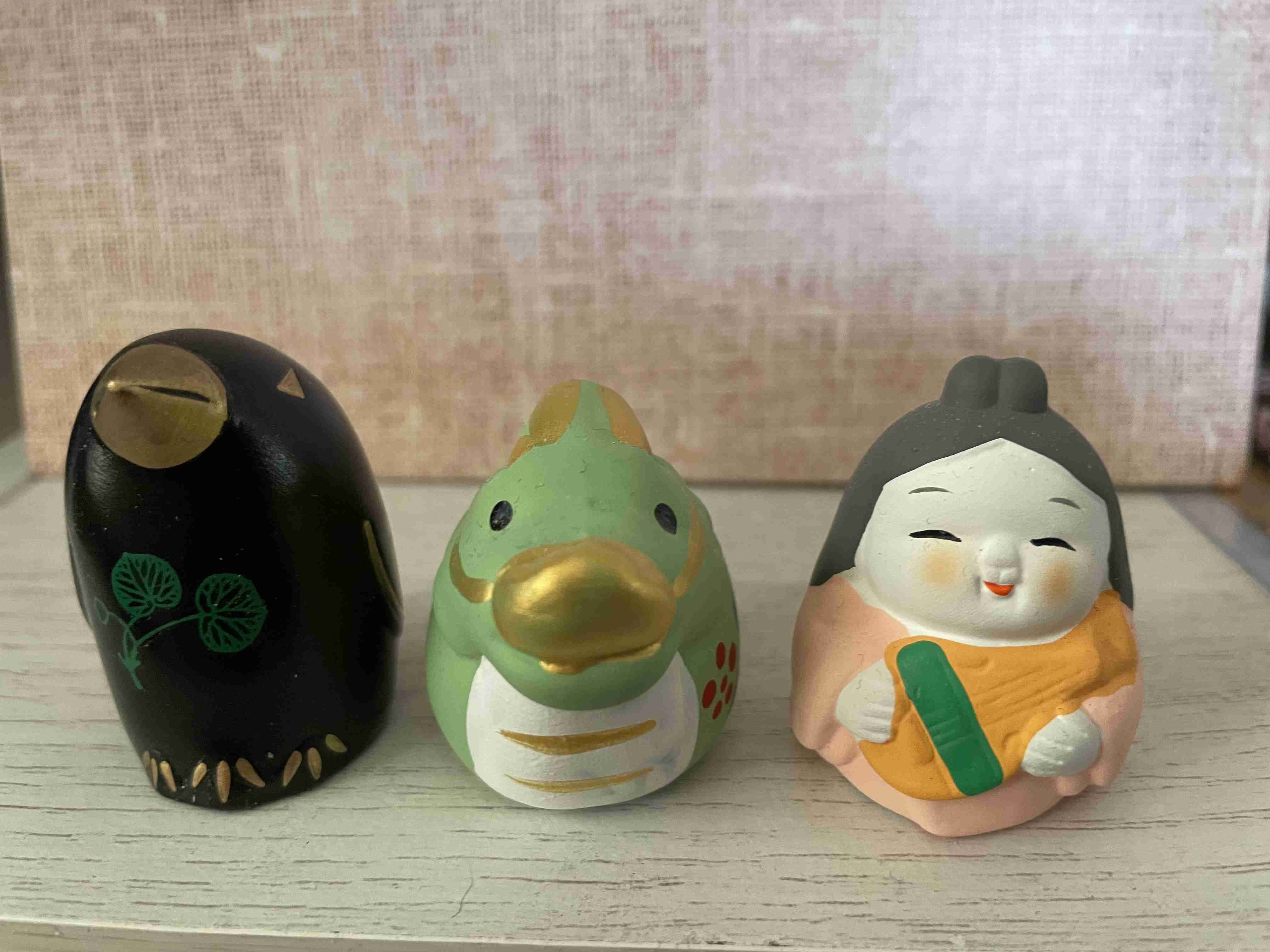 いろんな御守り、おみくじが見たい