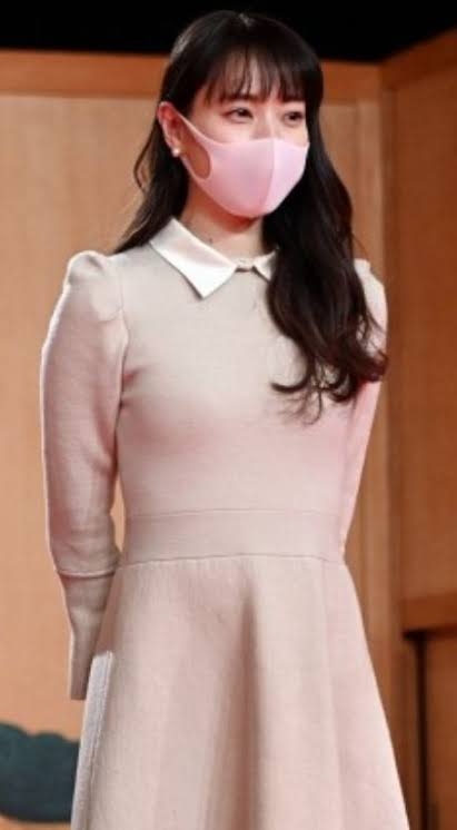 戸田恵梨香：ベリーショートに大胆イメチェン後初表紙　「美的」に登場　メークや私服にも「いろいろな変化」と語る