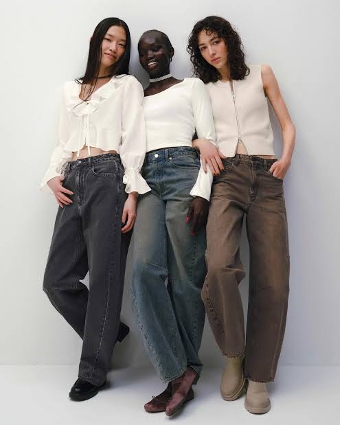 なぜ今、樽のような「バレルレッグ」パンツが売れるのか？　体型・年齢・性別を問わない