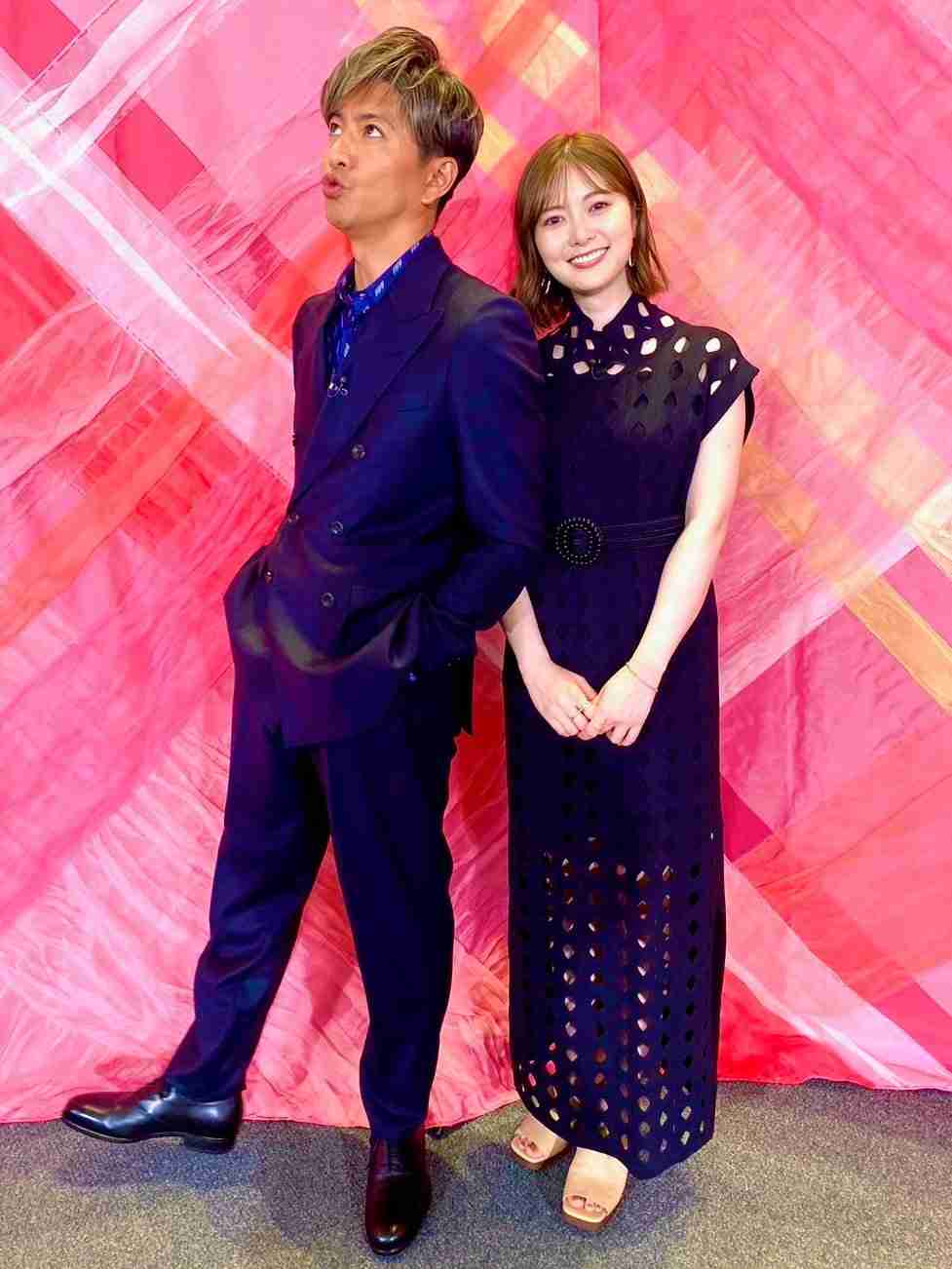 木村拓哉『教場』復活にCM急増“絶好調”を示す「イケイケ私服」…ド派手Tシャツと「200万円超の海外高級時計」