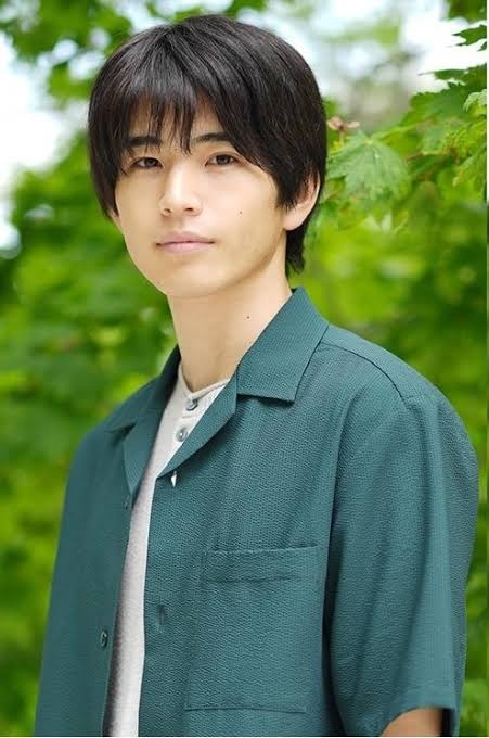 “不倫報道”田中圭に頭悩ます小栗旬の事務所に“救世主”現る！　SNSが熱視線『あんぱん』出演の“イケメン若手俳優”