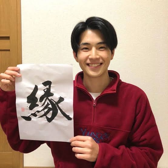 “不倫報道”田中圭に頭悩ます小栗旬の事務所に“救世主”現る！　SNSが熱視線『あんぱん』出演の“イケメン若手俳優”