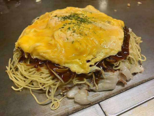 広島お好み焼きと大阪お好み焼きどちらが好きですか?
