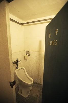 女性用トイレだけ行列…便器設置数に男女で差　ペイペイドームは工夫凝らし「苦情なくなった」