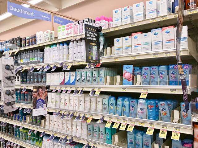 相手を傷つけずにワキガを指摘する方法教えて下さい！