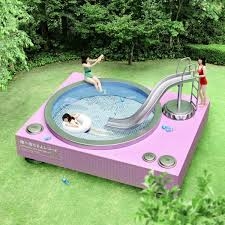 ちょっと変わった水着