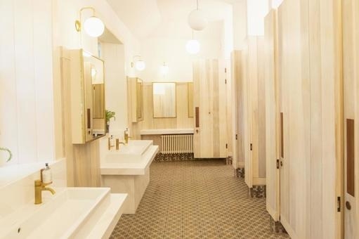海外旅行でお腹のトラブルあった人