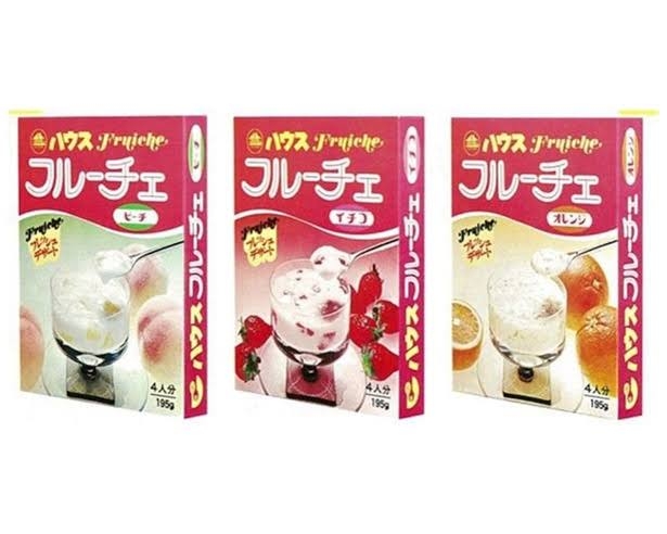 懐かしいパッケージを貼るトピ
