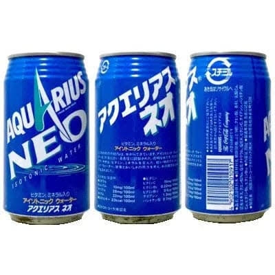 懐かしいパッケージを貼るトピ