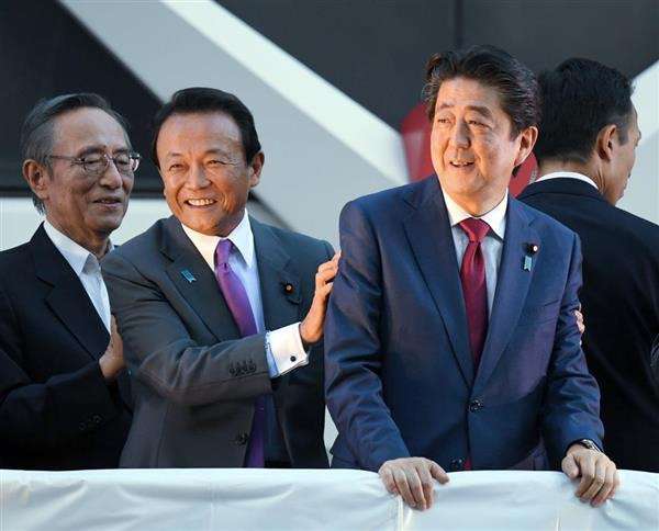 「麻生さんがマフィアw」石破首相と会談→麻生太郎氏84歳がギャングファッションで現る　ネット「笑える」「84歳全然見えん」「麻生・菅・岸田のメンツ怖すぎる」