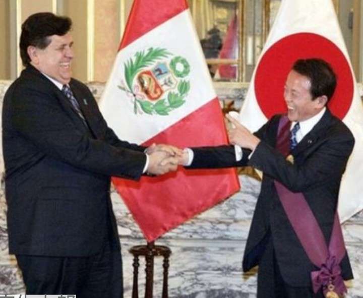 「麻生さんがマフィアw」石破首相と会談→麻生太郎氏84歳がギャングファッションで現る　ネット「笑える」「84歳全然見えん」「麻生・菅・岸田のメンツ怖すぎる」