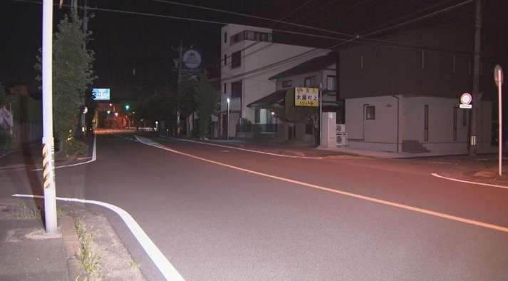 70代の夫婦車にはねられ死亡　信号・横断歩道の無い交差点を横断中　三重・桑名市