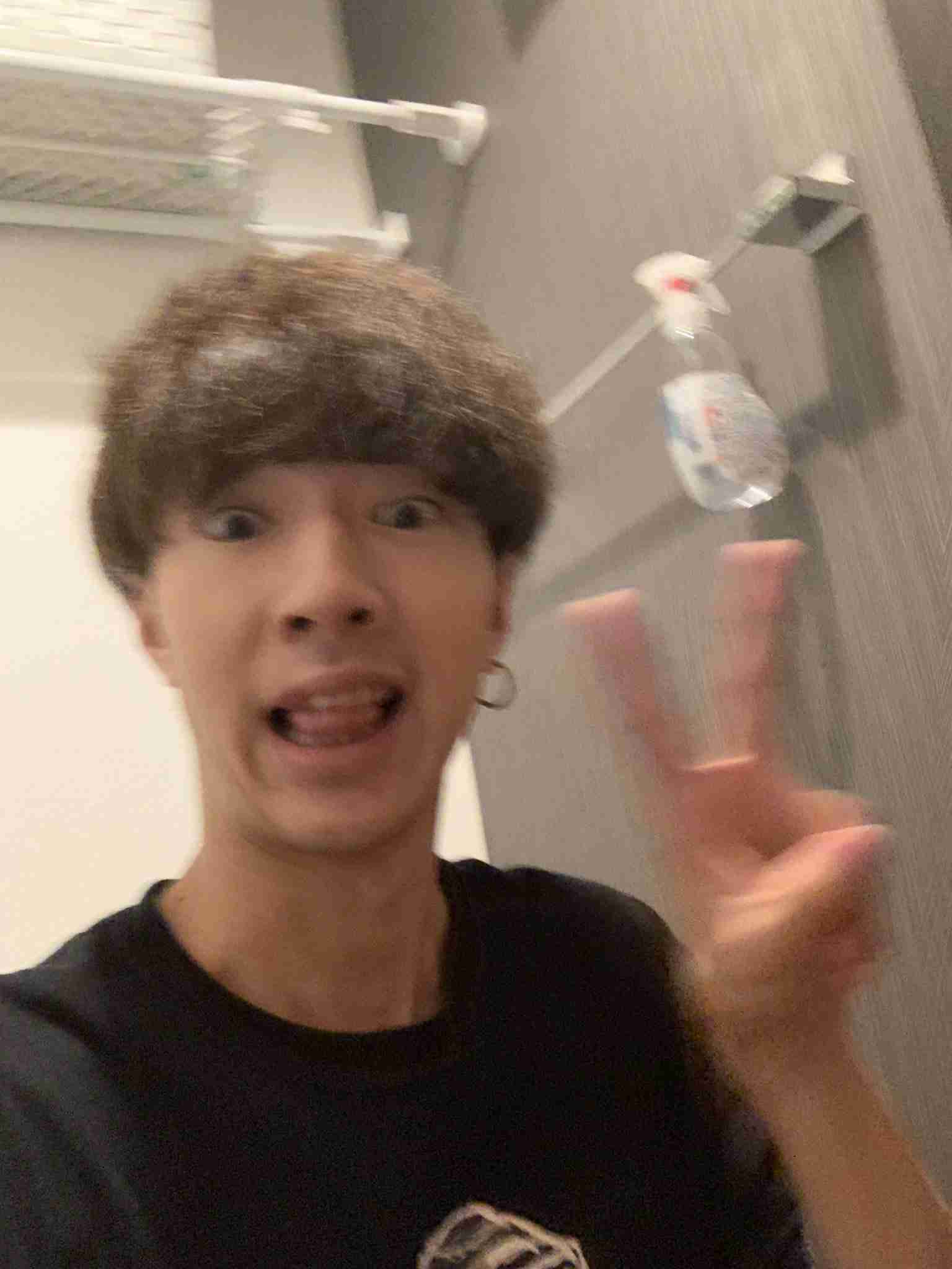 元ばんばんざい・るな、第1子出産「大泣きしました 」子ども抱きかかえた2ショット動画公開