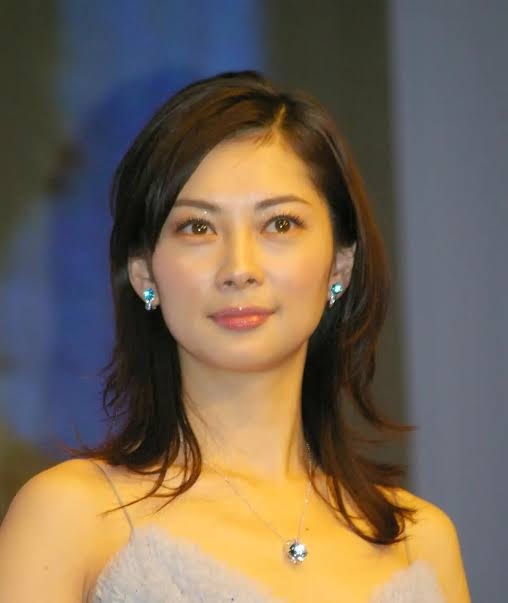 40～50代女性が「なりたい“顔”同世代女優」ランキング、綾瀬はるかを抑えた「衰えを感じない」美女は