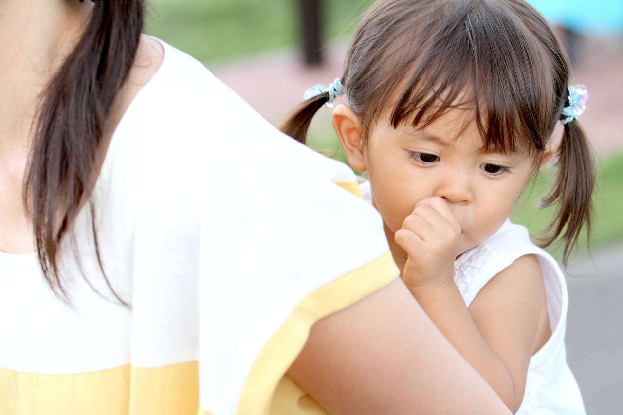 小3の娘がやたら体を触ってくる