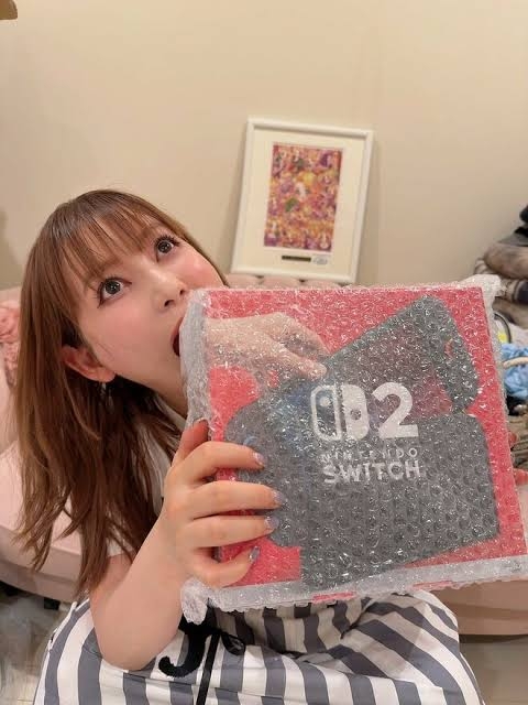 Switch2持っている人〜!