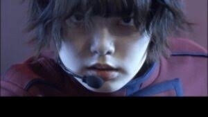 鋭い目つきの人が好き