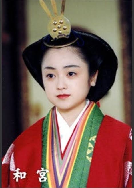 お人形さんみたいに見える有名人の画像PART3