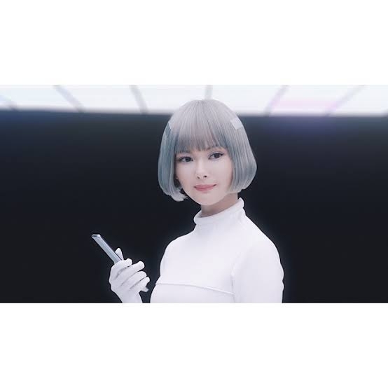 お人形さんみたいに見える有名人の画像PART3