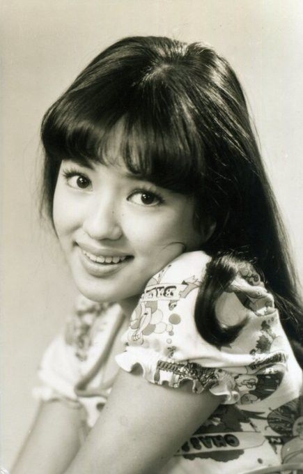 お人形さんみたいに見える有名人の画像PART3