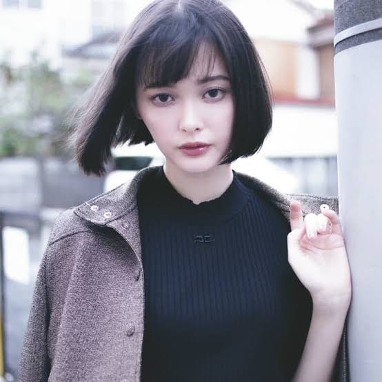 お人形さんみたいに見える有名人の画像PART3