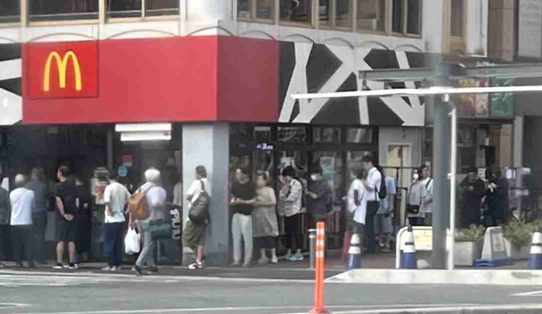 マクドナルドが“お詫び” ハッピーセット「ポケモン」カード多くの店舗で配布終了「予想を上回る売れ行きのため」
