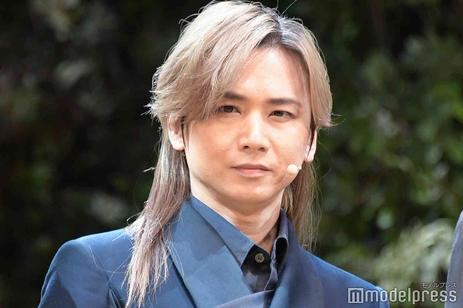 堂本剛「KinKi Kids」最後の配信で“チラリ”の指輪は妻・百田夏菜子とおそろい…“配慮不足”にファン猛反発