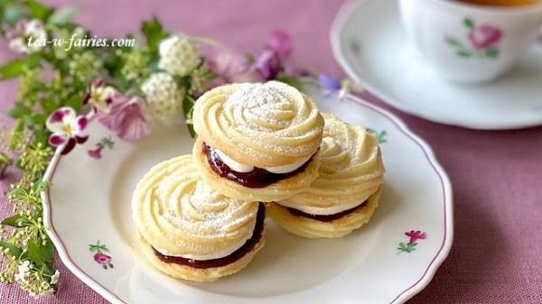 イギリスのお菓子や紅茶が好き