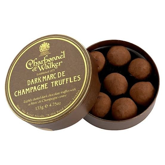 イギリスのお菓子や紅茶が好き