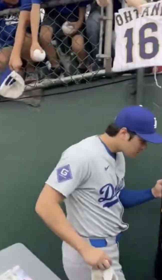 《大谷翔平「25億円ハワイ別荘」広告消滅騒動》販売会社の担当者が購入希望者に語っていた“消えた理由”と“営業トーク”「土地を買えば、大谷選手と食事できますよ！」