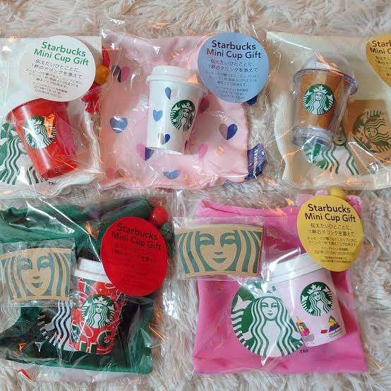 【グッズ】スタバのおすすめ教えて！【フード】