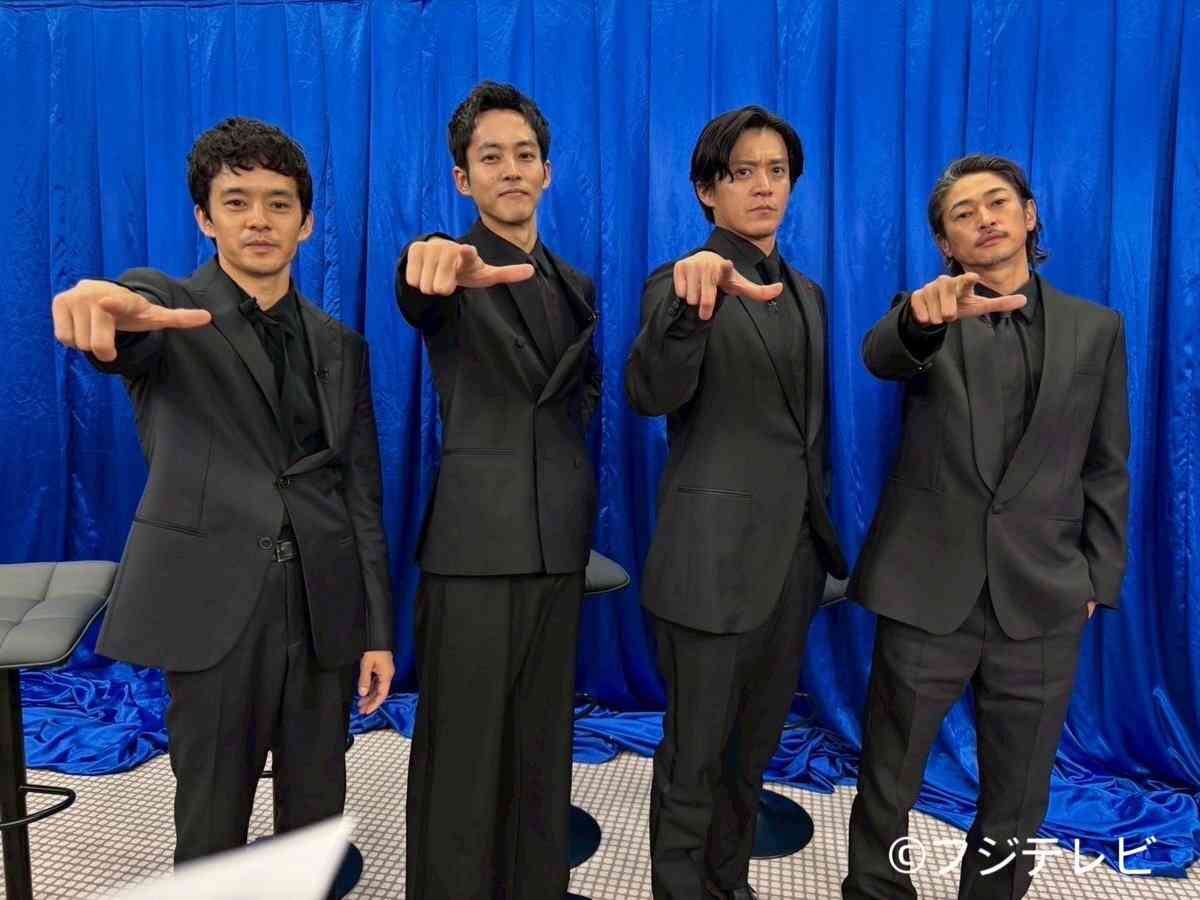 【独自】小栗旬、沖縄旅行で見せた“オーラなし”パパ姿…社長業の傍ら2カ月連続の「家族サービス」