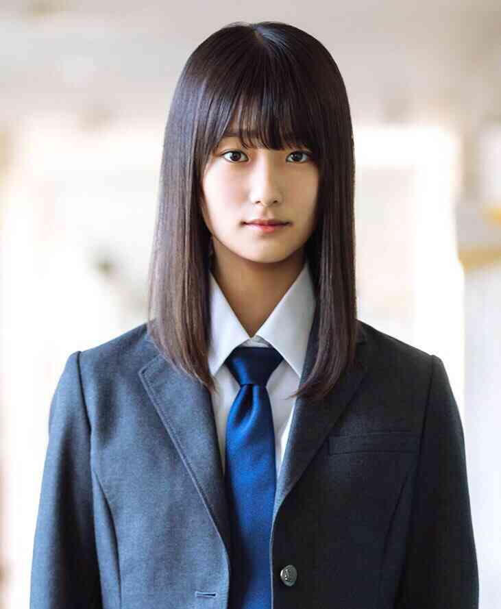櫻坂46井上梨名が卒業発表、18年11月加入の二期生「いっぱい転んでいっぱい立ち上がってきた7年」