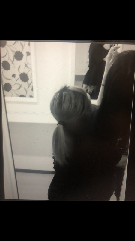 女から嫉妬されやすい女の特徴