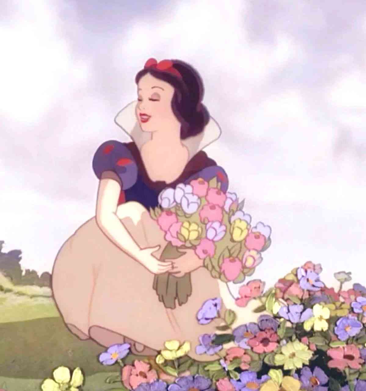 セレーナ・ゴメス、音楽プロデューサーのベニー・ブランコと結婚！ウェディングドレス姿で報告