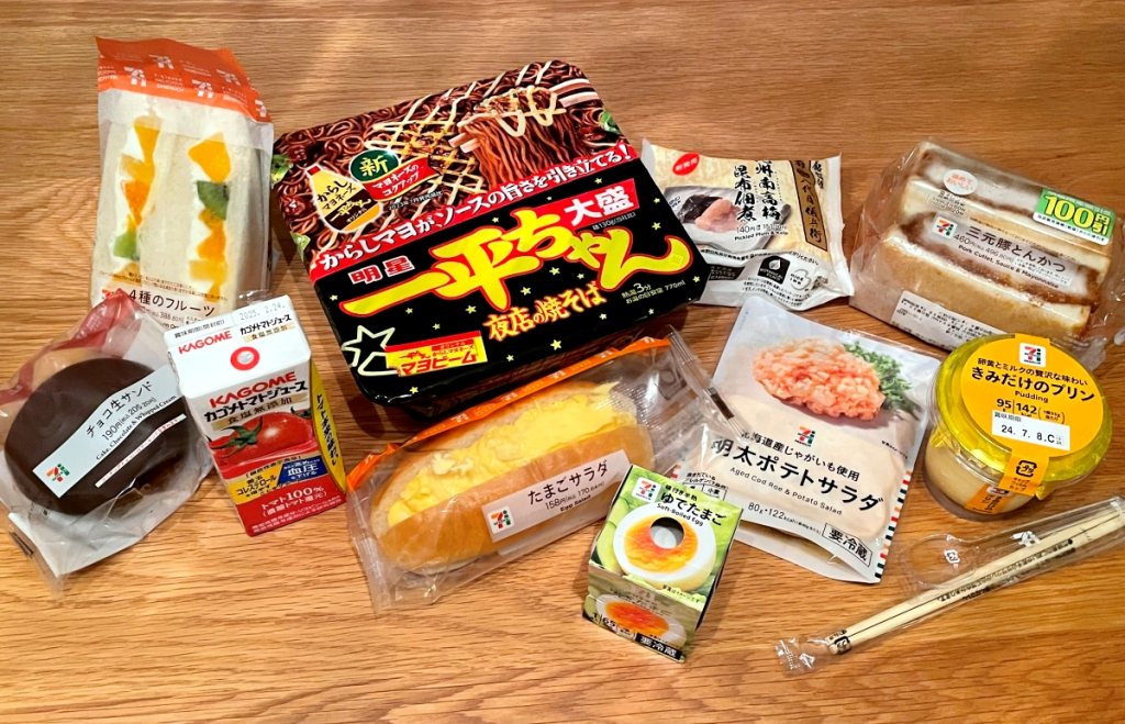 夜中のコンビニで何買う？