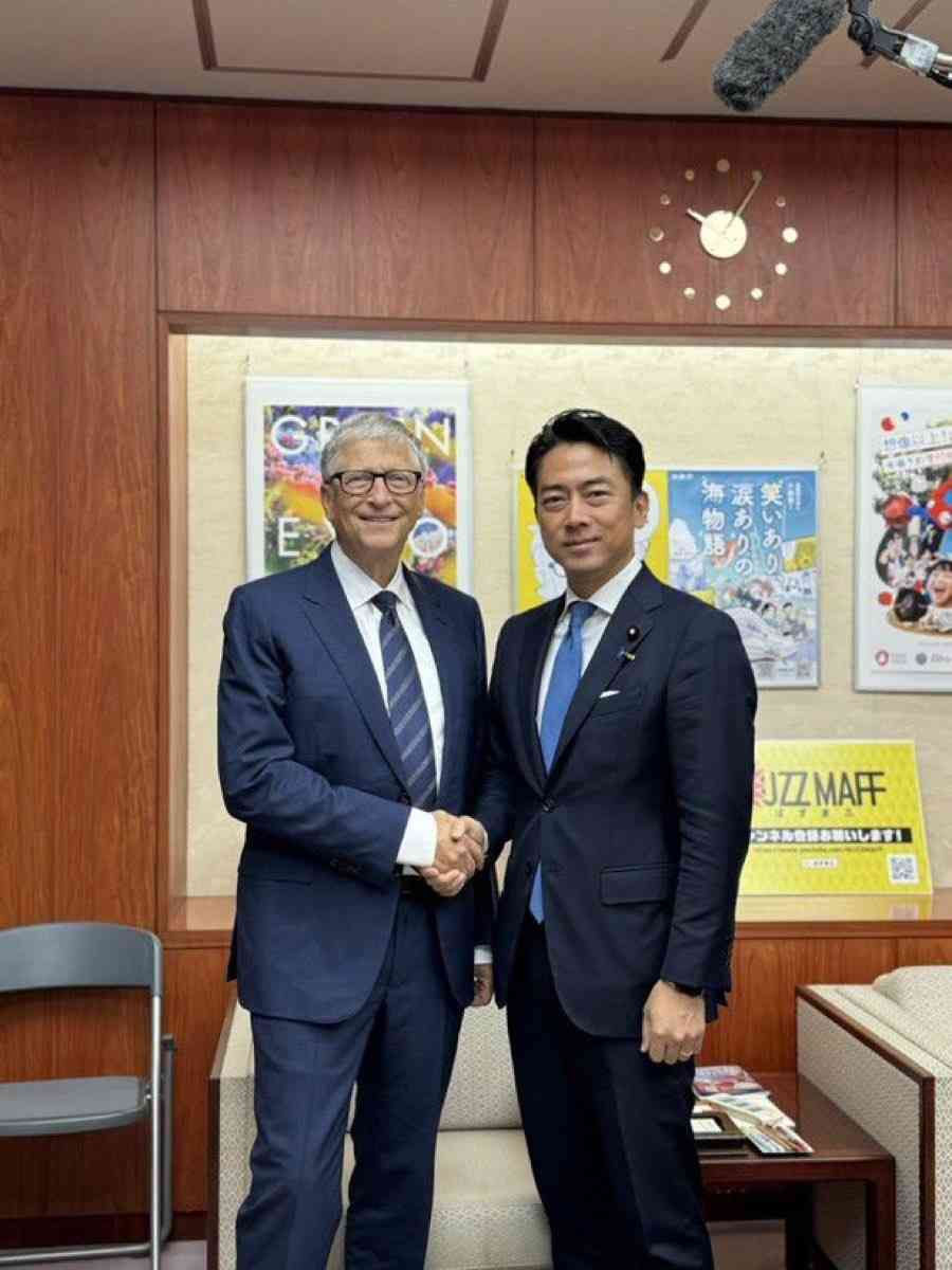 小泉農水相、モザンビーク大統領に「けん玉」実演　TICAD夕食会、アフリカ支援を強調