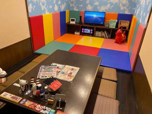 子供と居酒屋　何歳から？